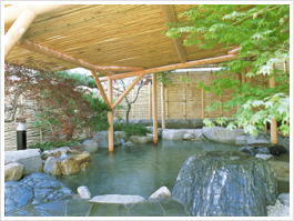 Grand Outdoor Bath (4F)